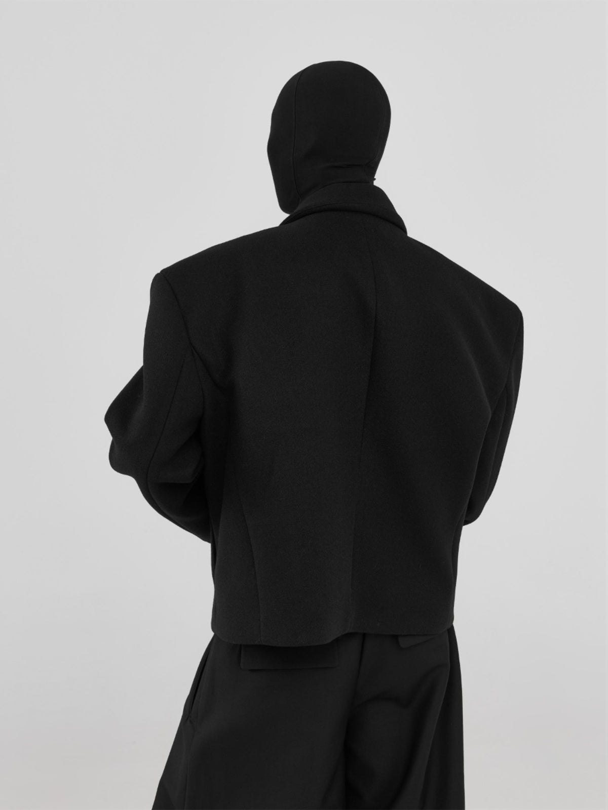 Minimal Silhouette Suit Jacket