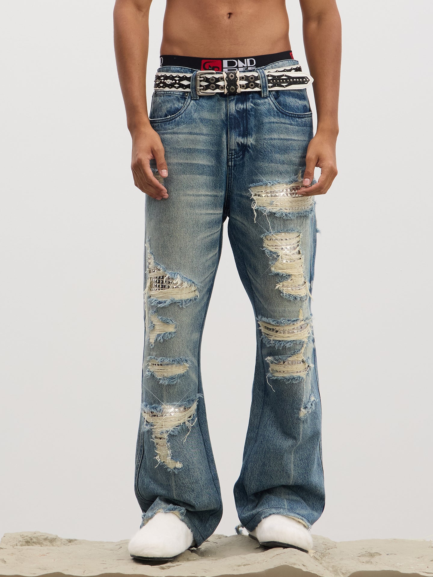 Iron-finished Straight Flare Jeans