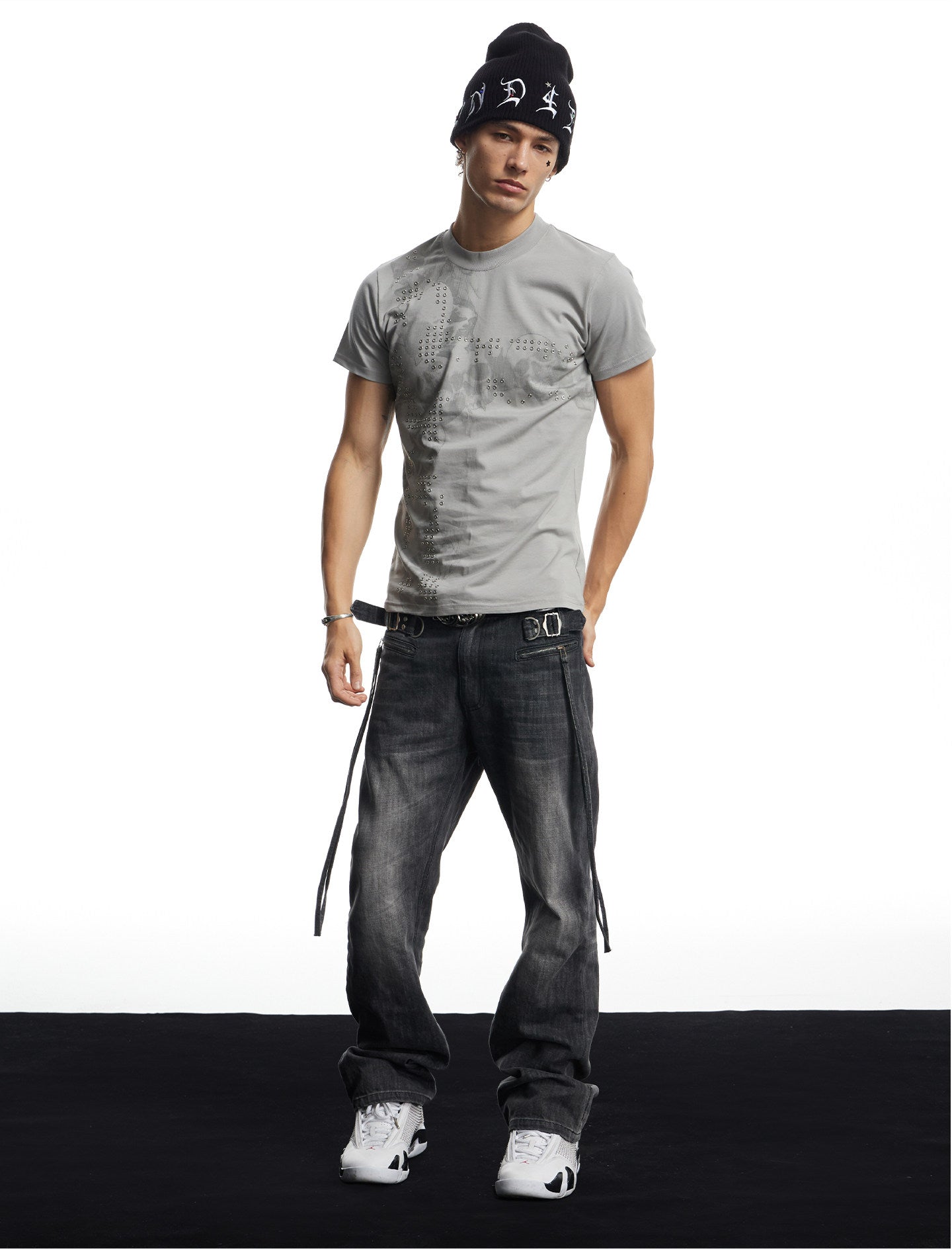 Street Style Slim-Fit Round-Neck T-Shirt