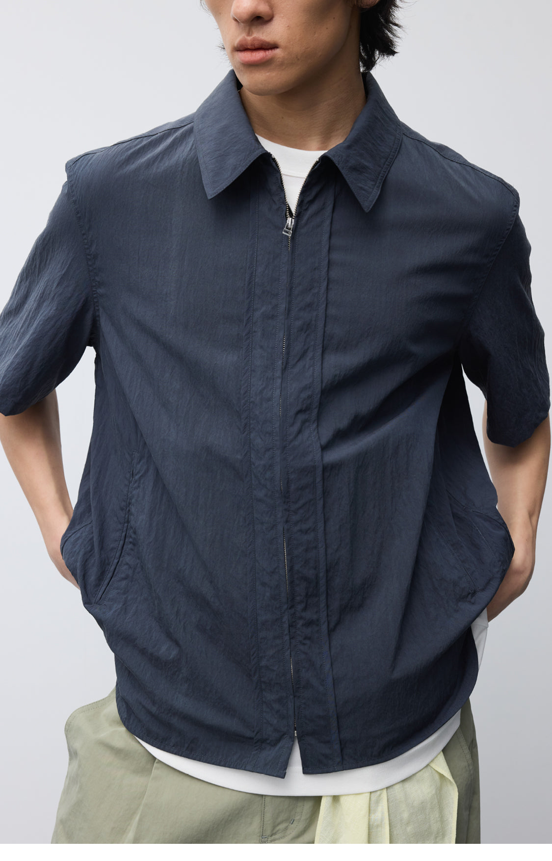 Nylon Curved Stitch Zipper Shirt