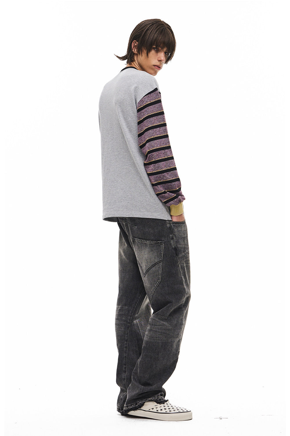 Striped Contrast-Color Round-Neck Sweatshirt