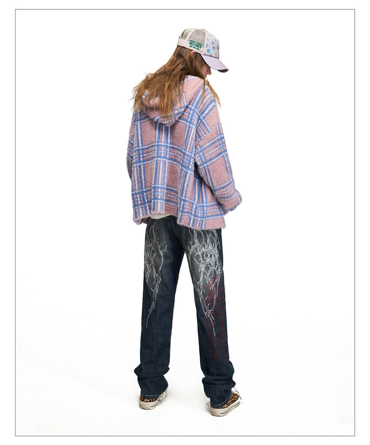 Spray-Distressed Denim Pants with Embroidery