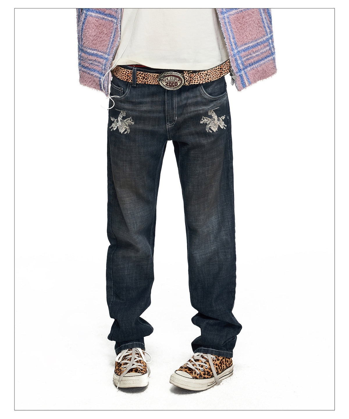 Spray-Distressed Denim Pants with Embroidery