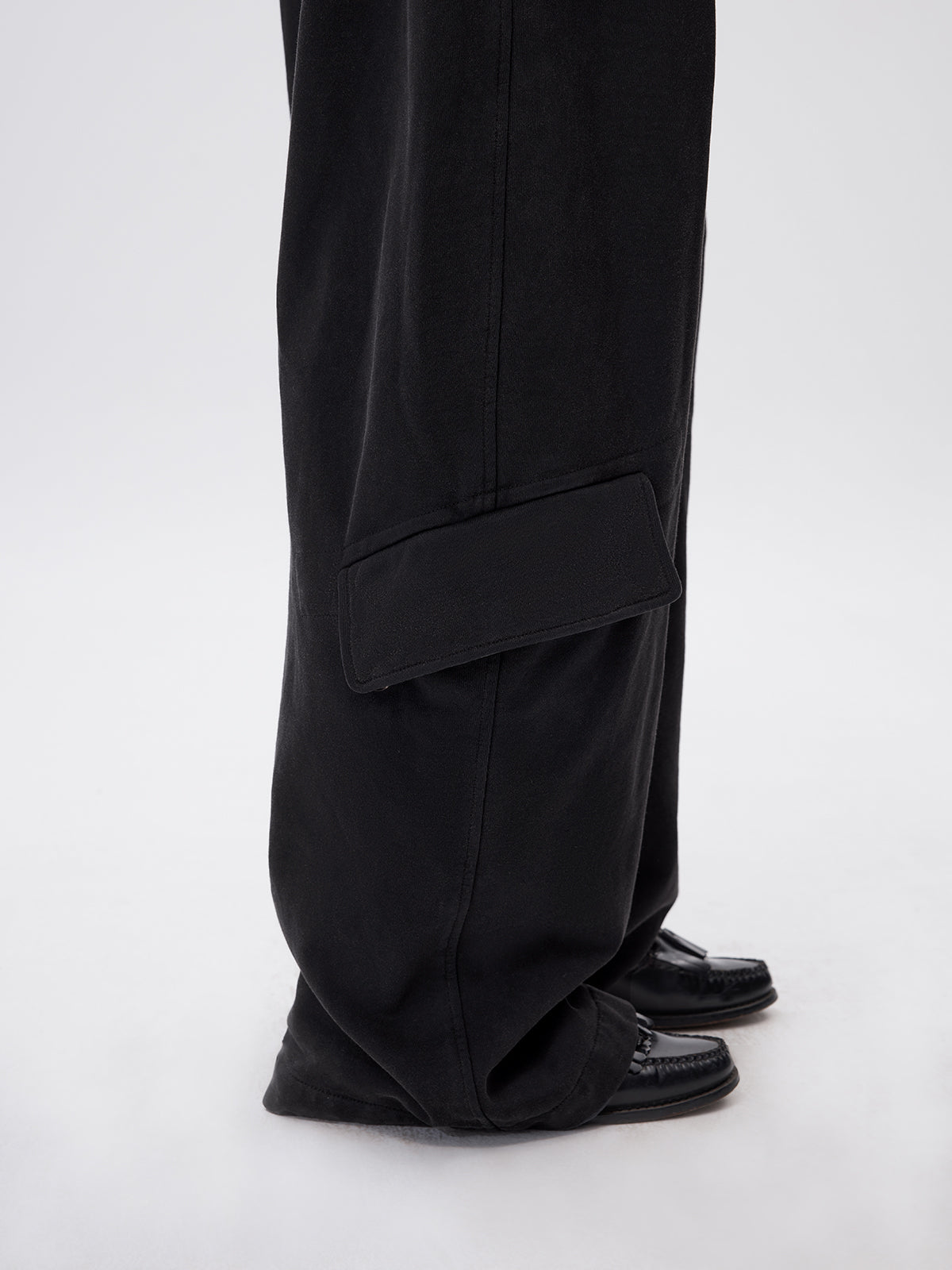 Wash-processed sweatpants