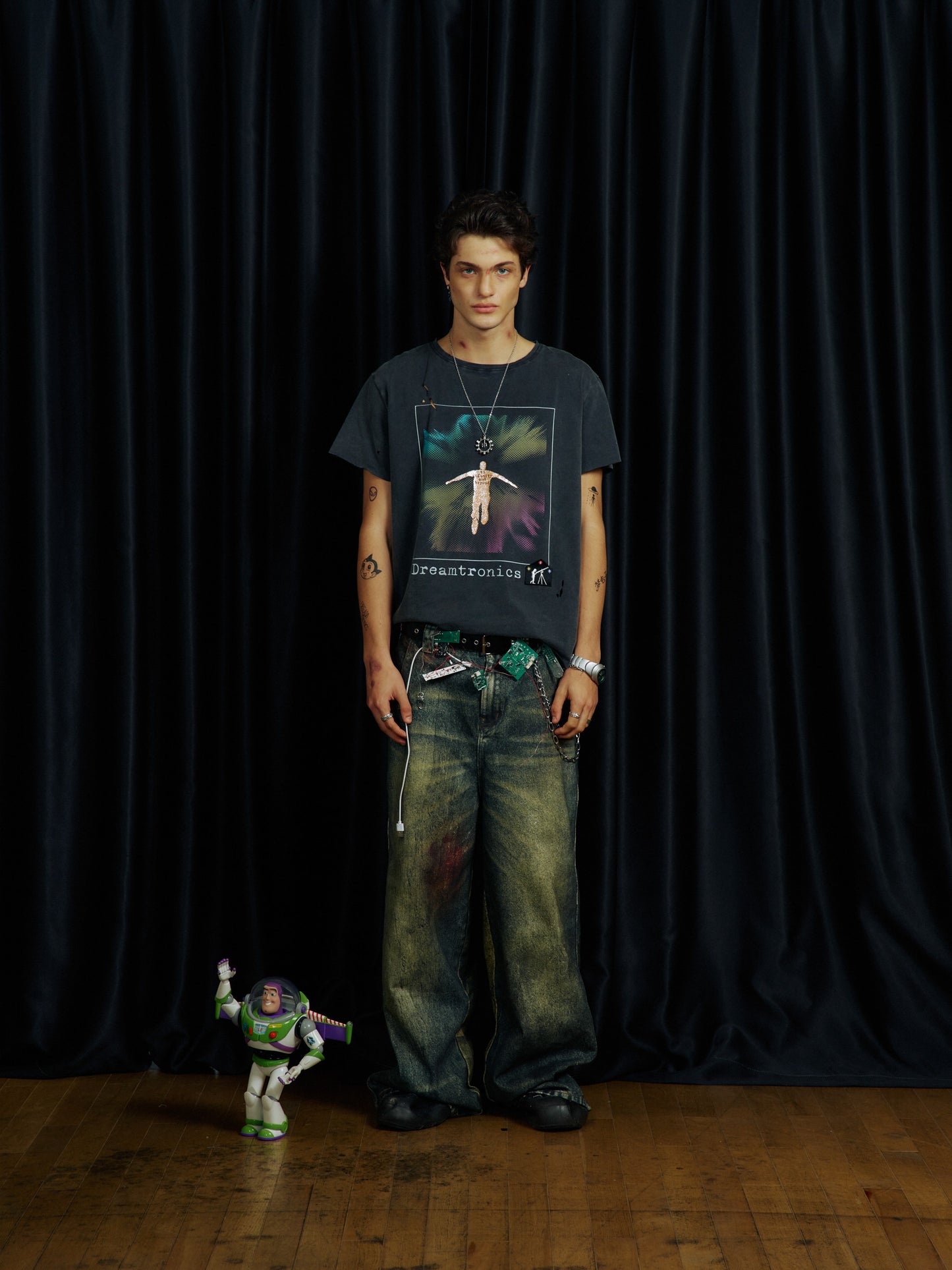 Glitter-Print T-Shirt