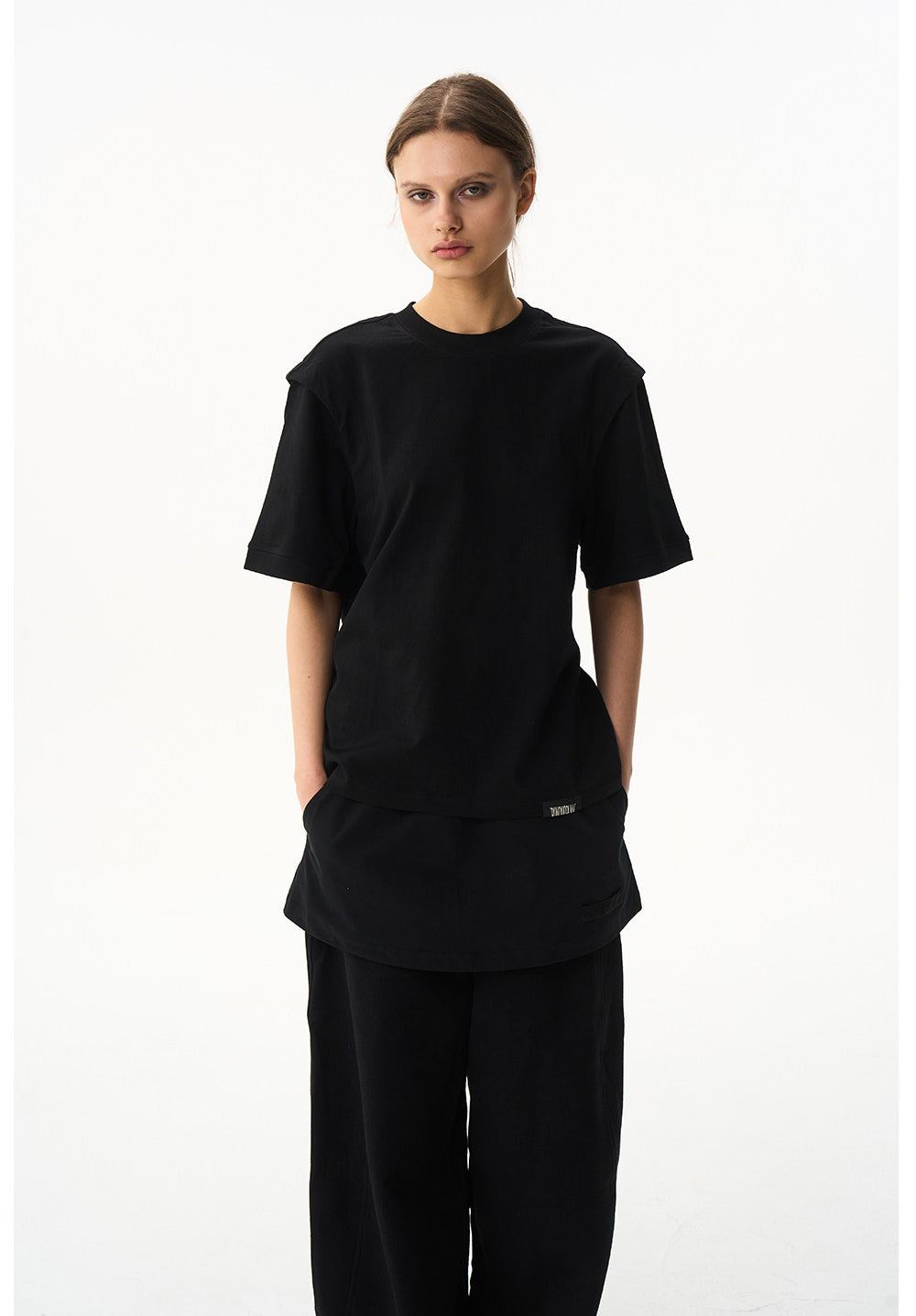 Straight-Shoulder Casual T-Shirt