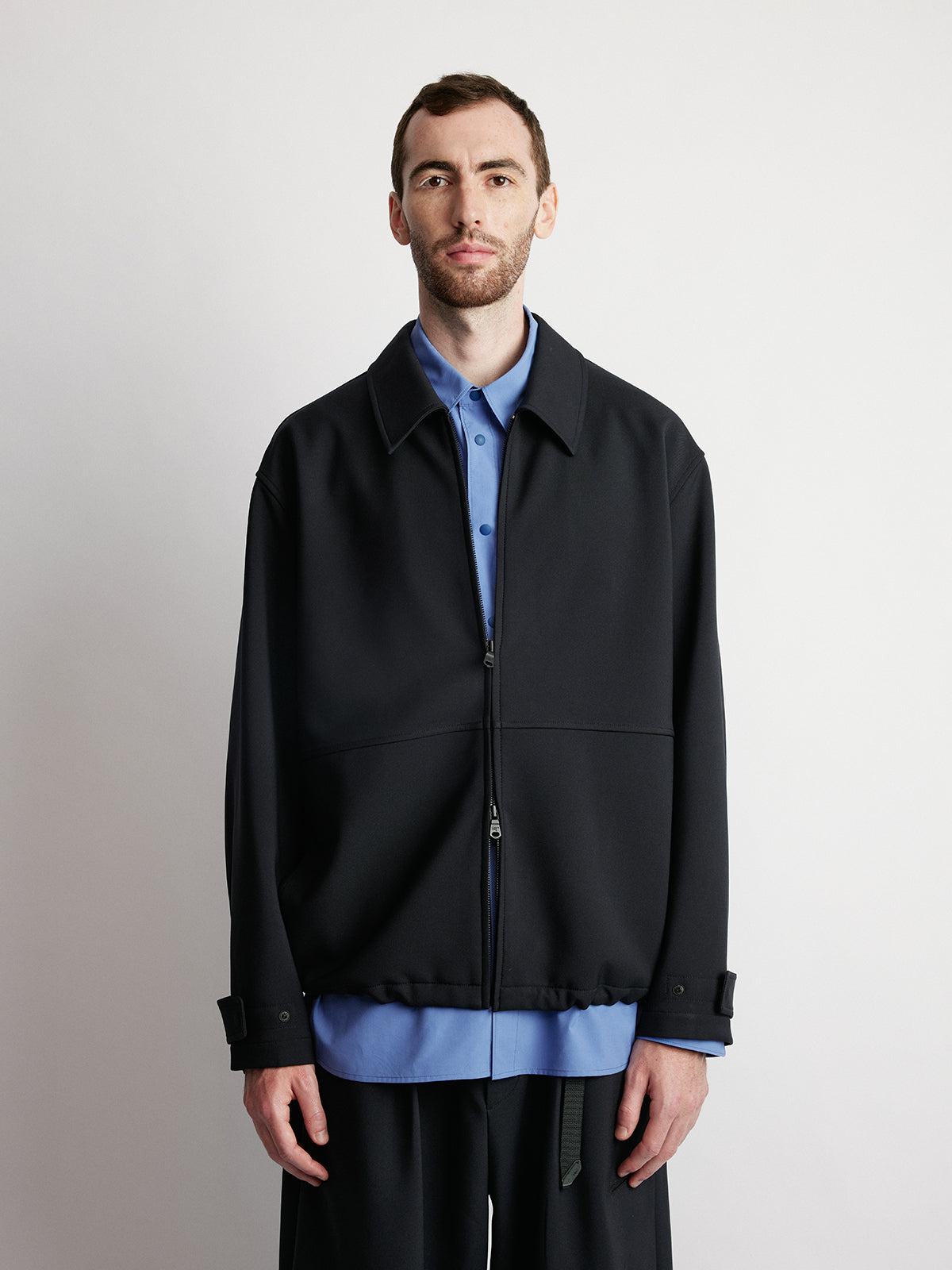 Short Wide Zipper Jacket