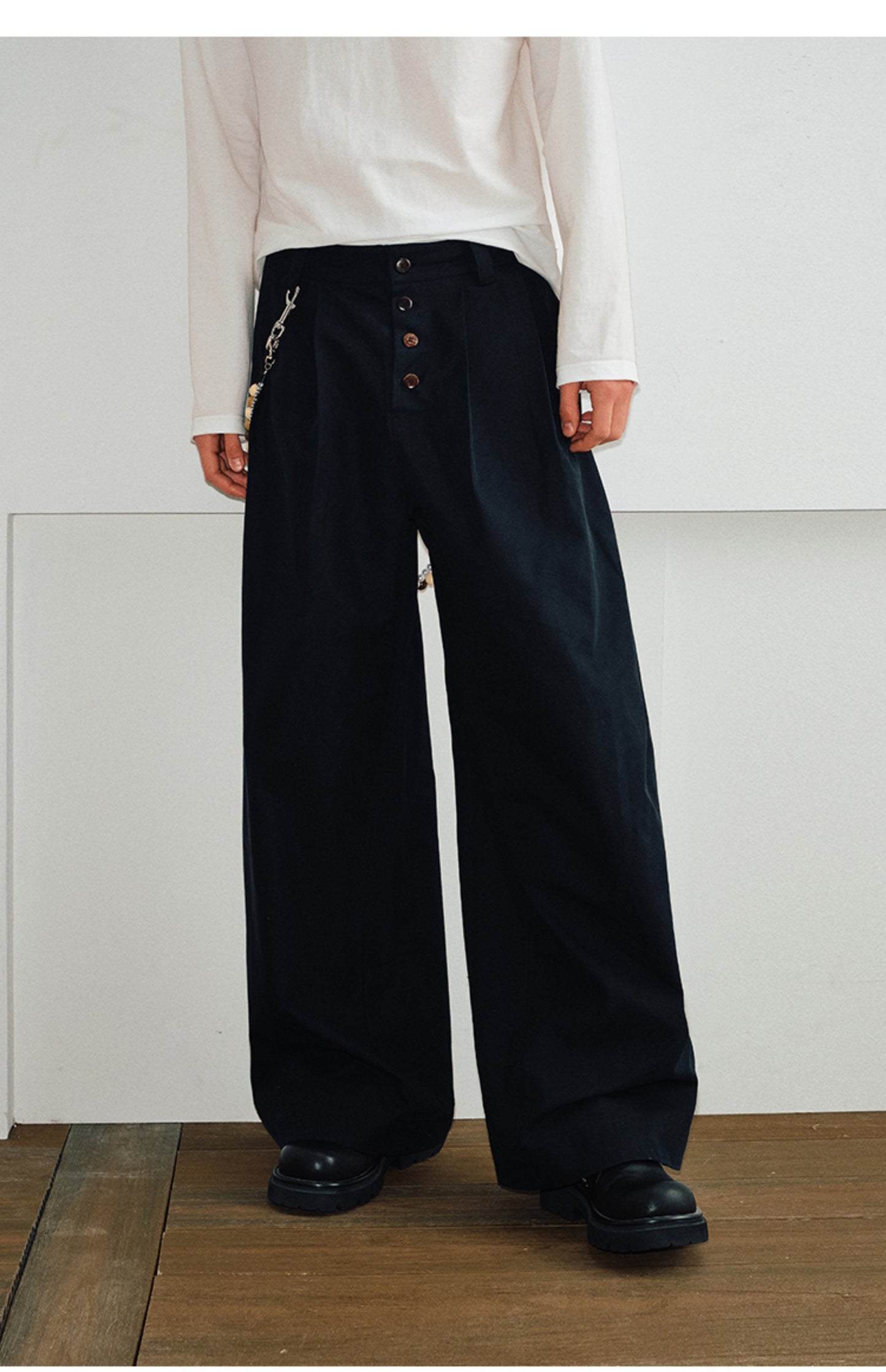 Three-dimensional cut wide-leg pants