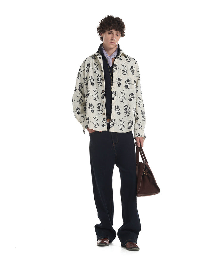 Resort-style shirt with embroidery throughout