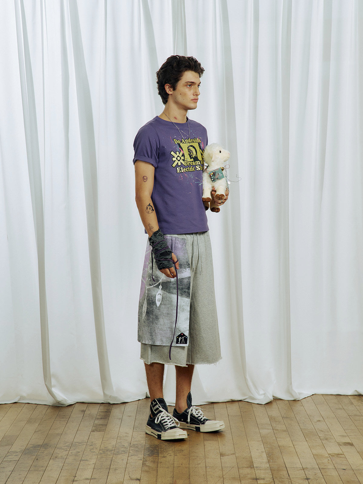 Drawstring Waist Shorts