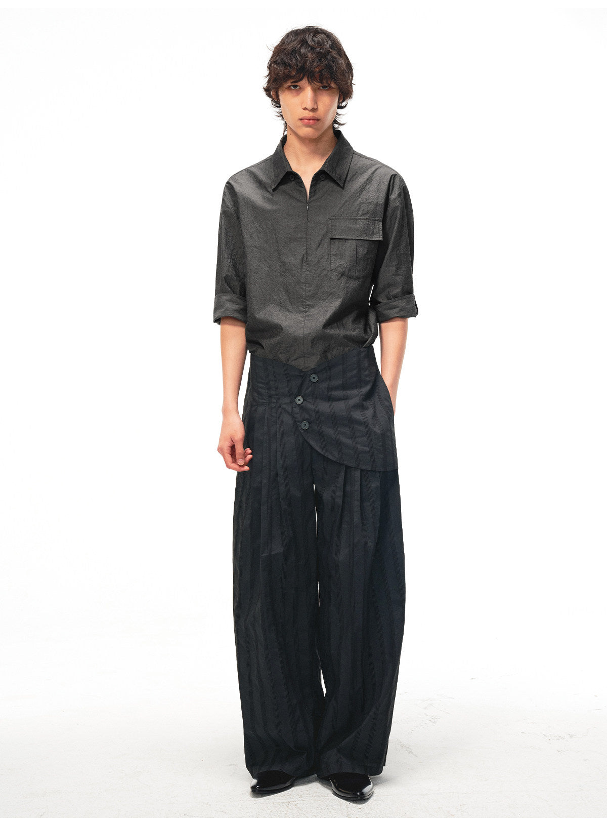 Casual Pants with Curved Side Panels