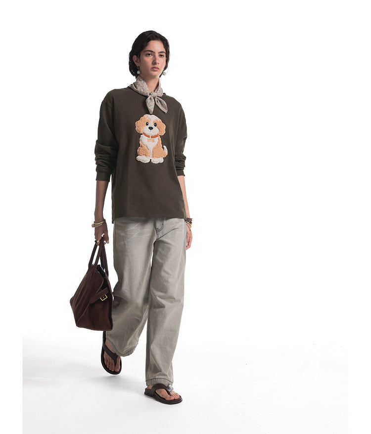 Appliqué embroidery T-shirt