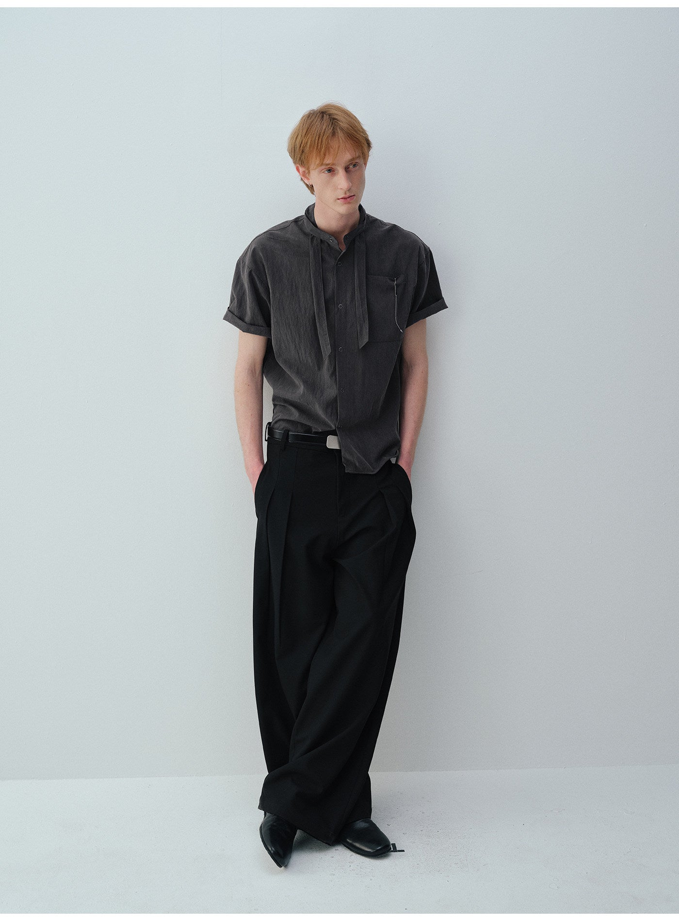 더블 플리츠 울 블렌드 캐주얼 팬츠