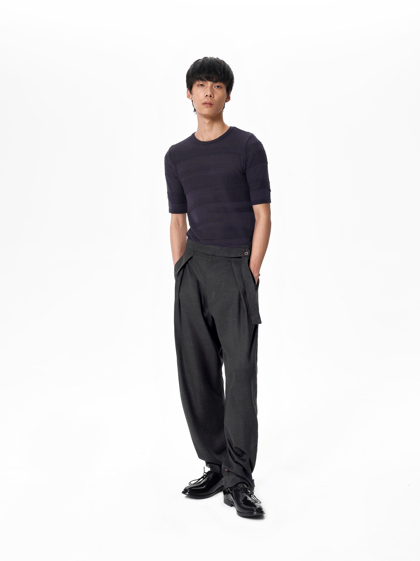 Linen-textured Casual Pants