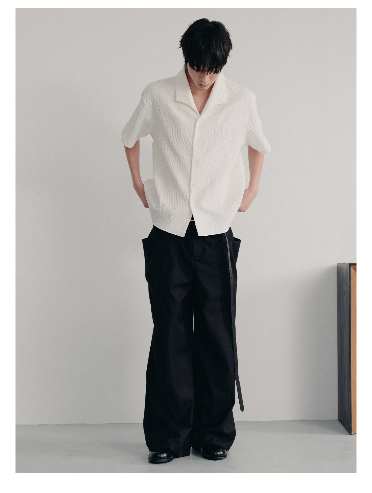 Pleated Textured Leaf Pattern Shirt