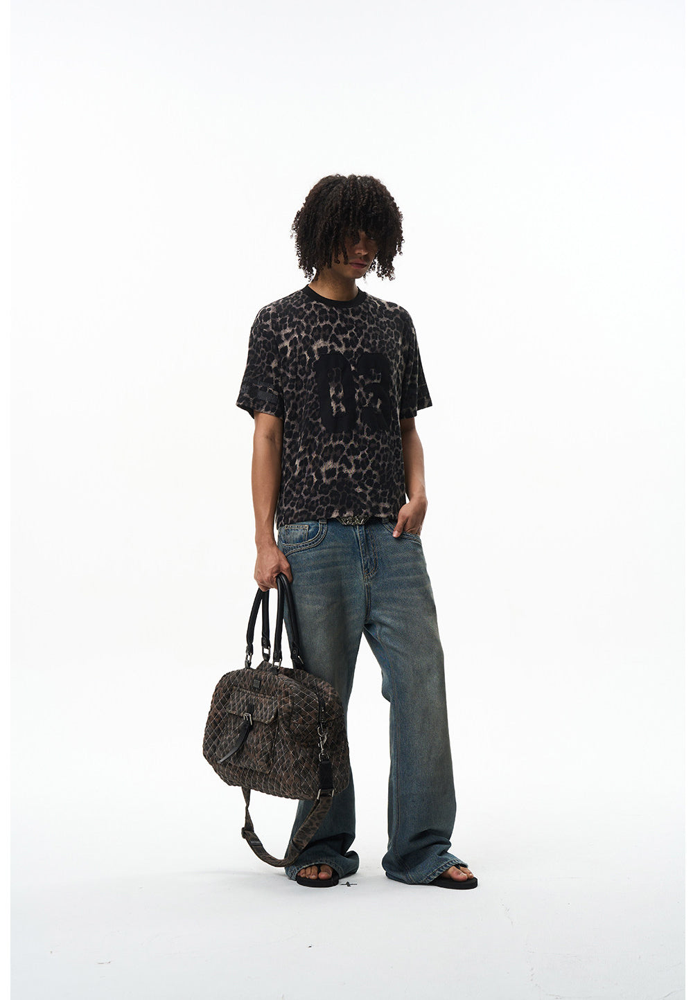 Leopard-Print Number Patch Round-Neck Half-Sleeve T-Shirt