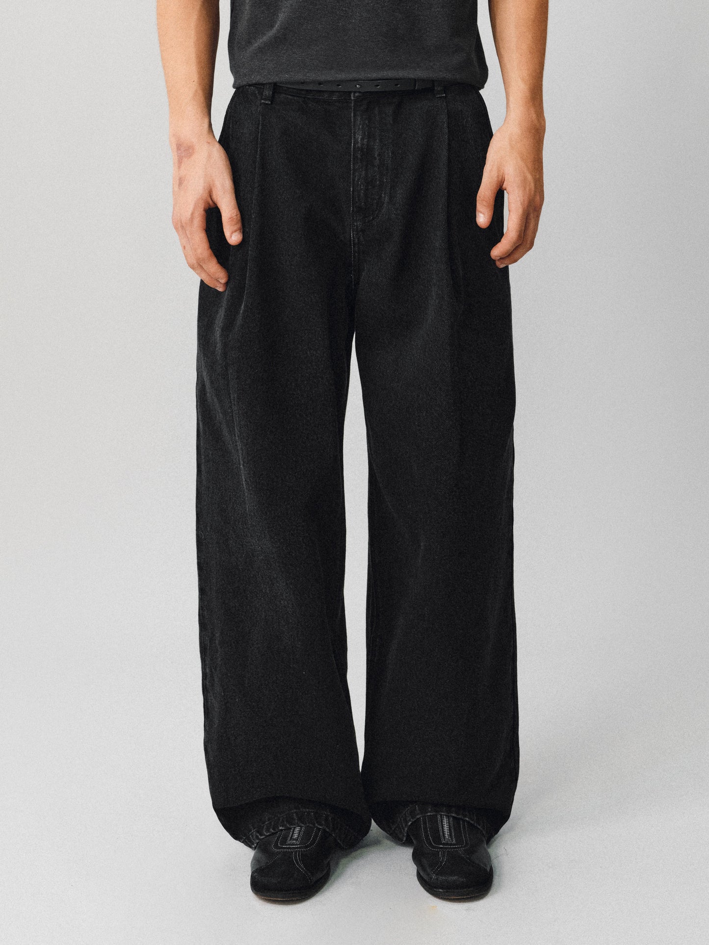Retro Snowflake Wash Black Denim Pants