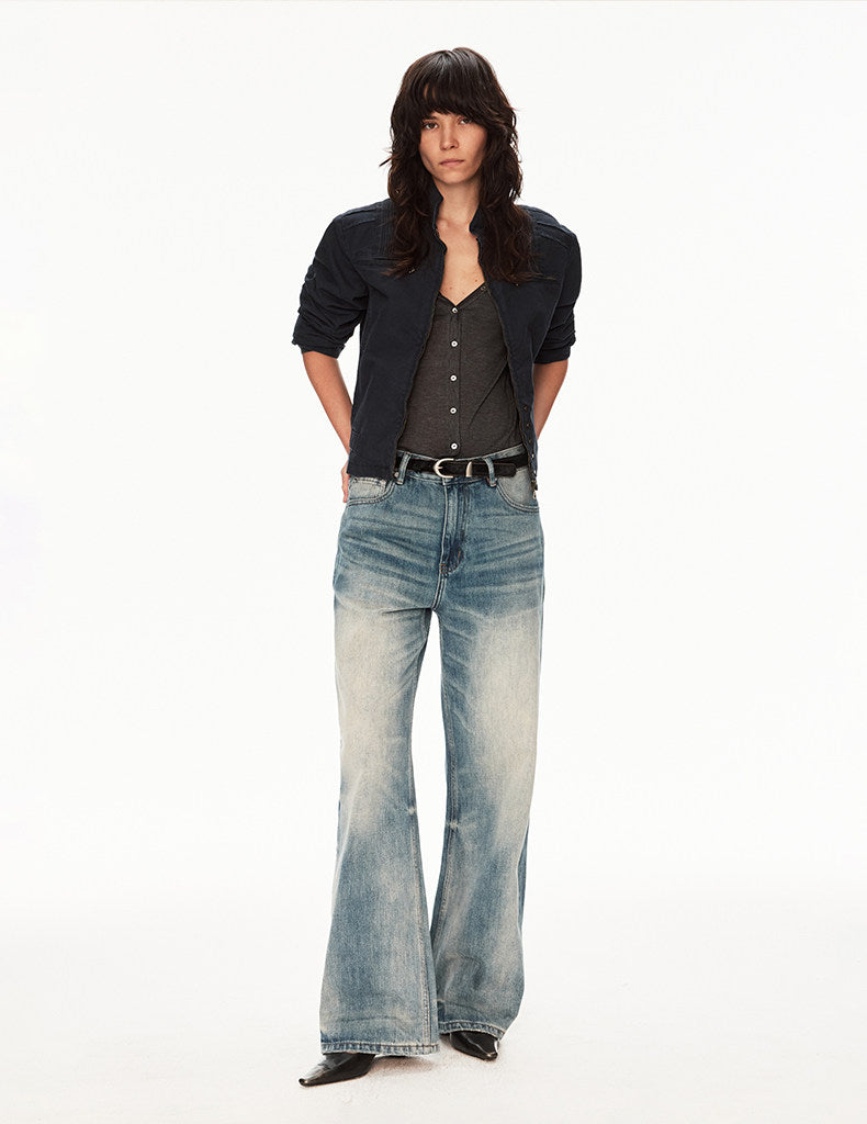 Distressed wash jeans