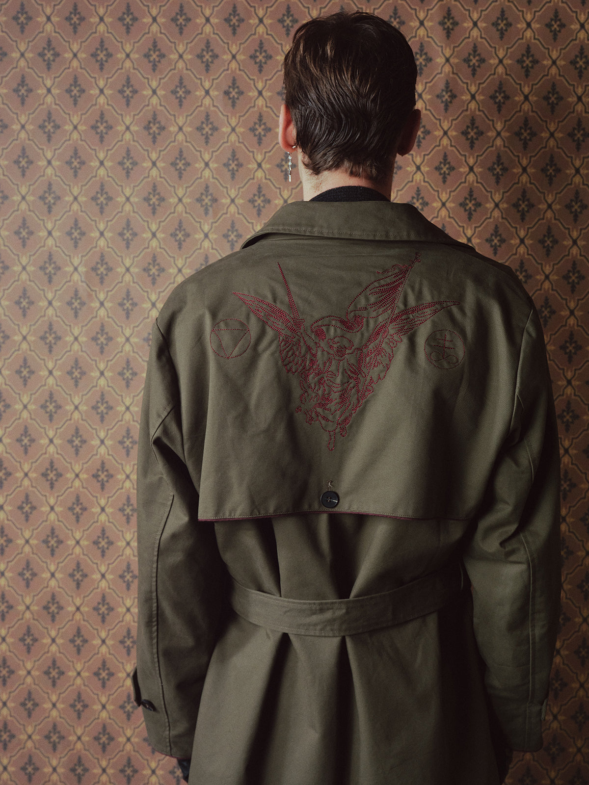 Single-breasted trench coat