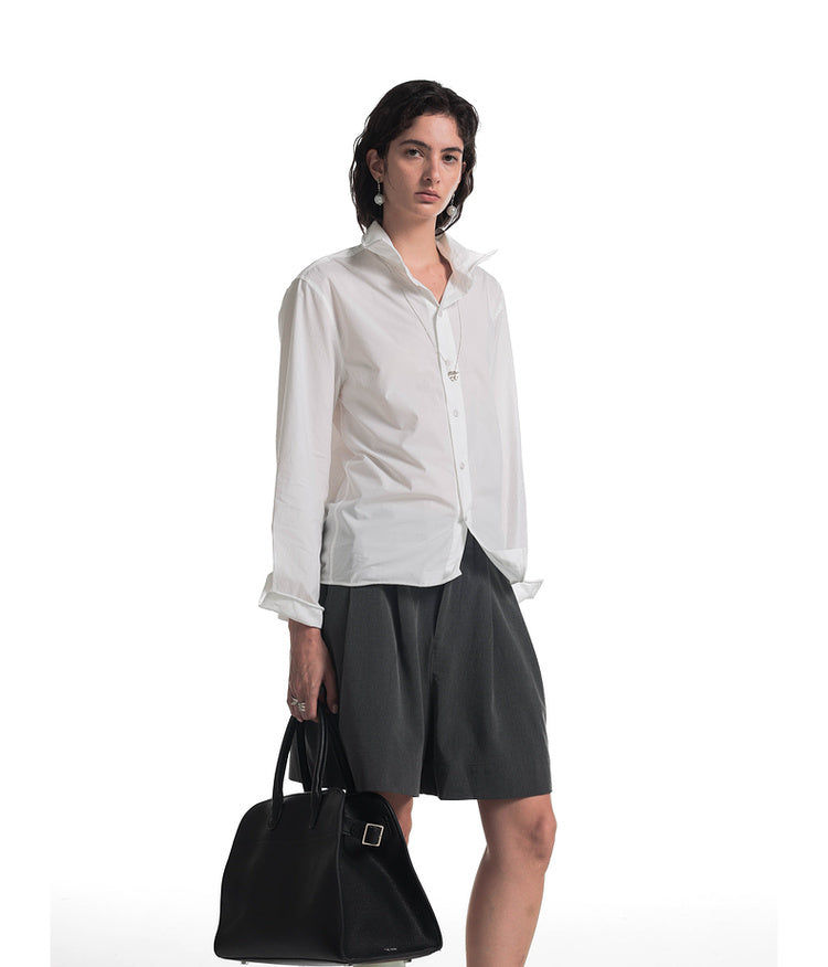 Plain versatile basic shirt