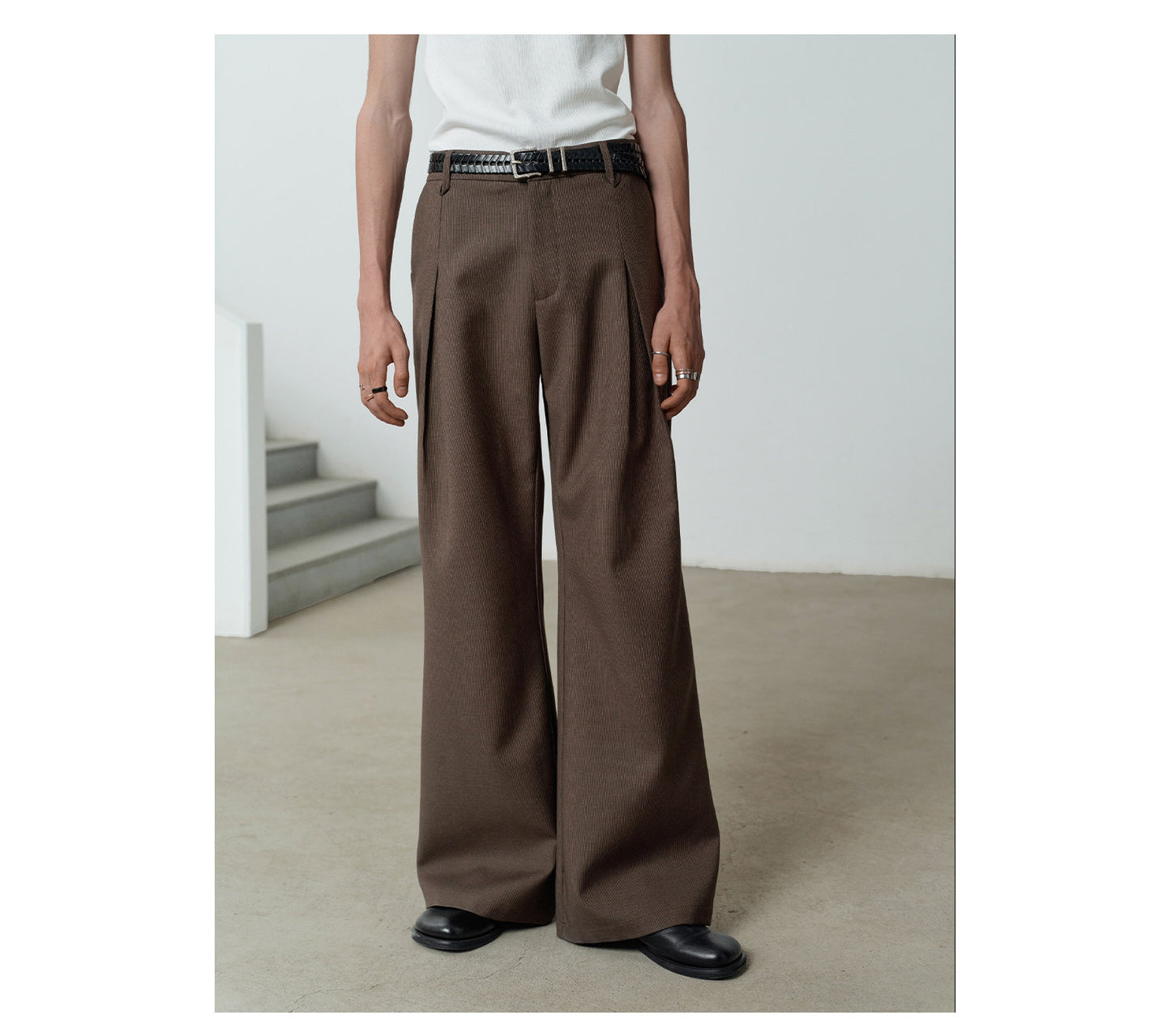 A-line flared pants