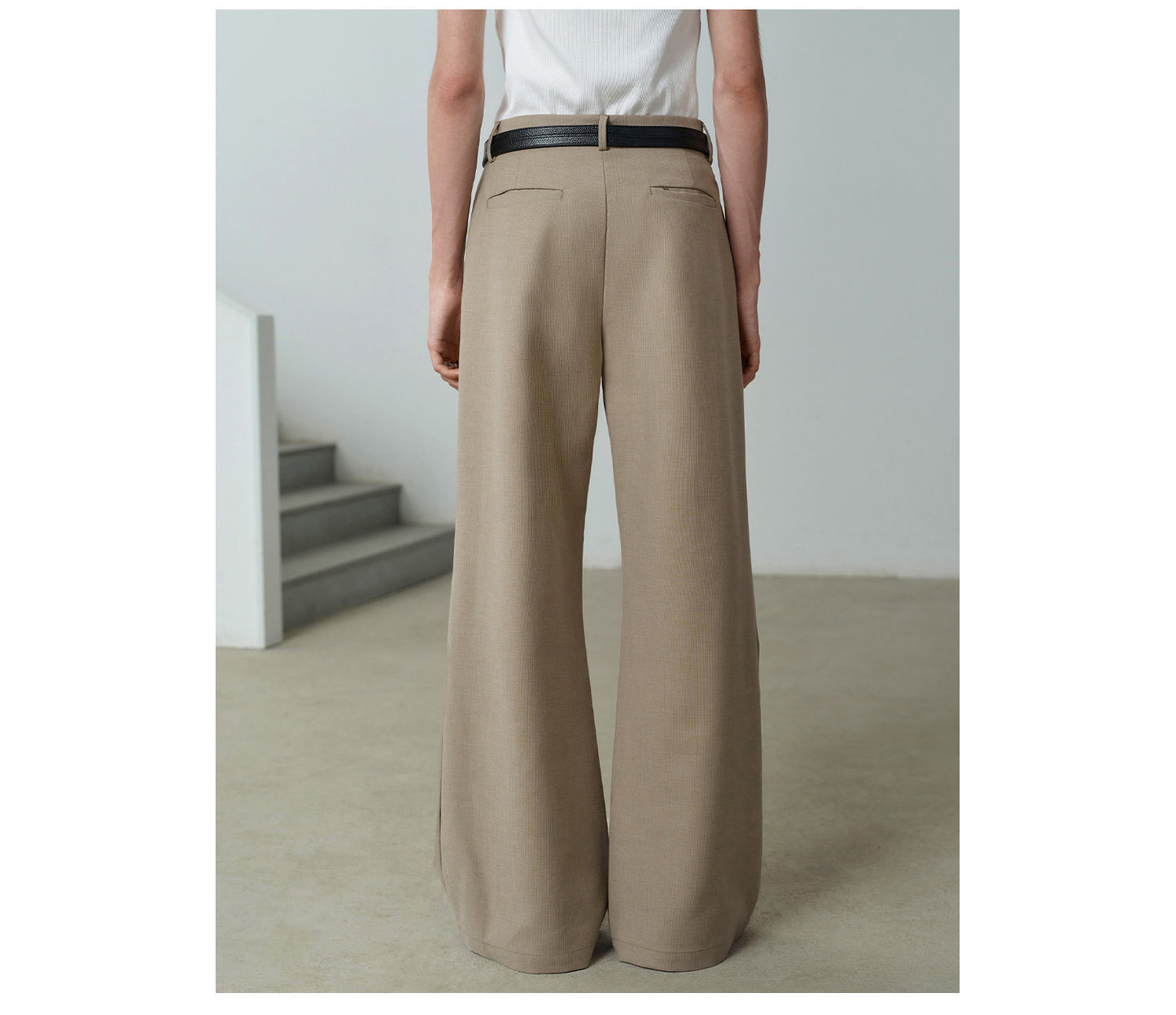 A-line flared pants