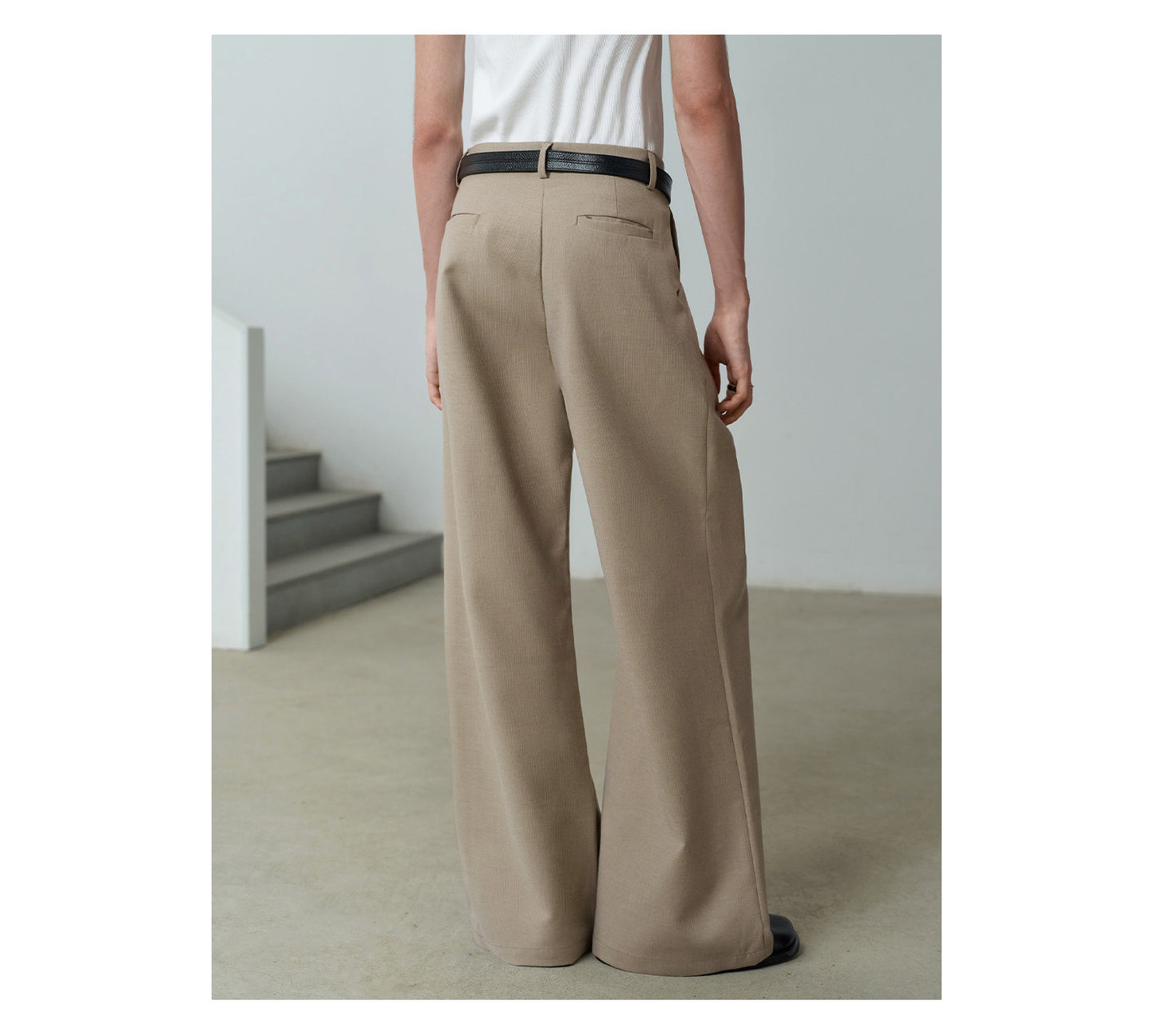 A-line flared pants