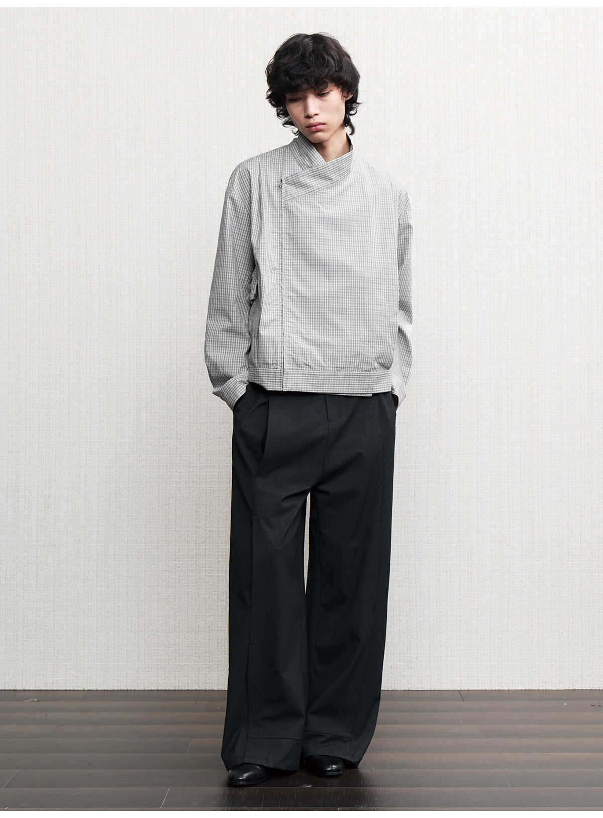 Cross-Color Pleated Jacket