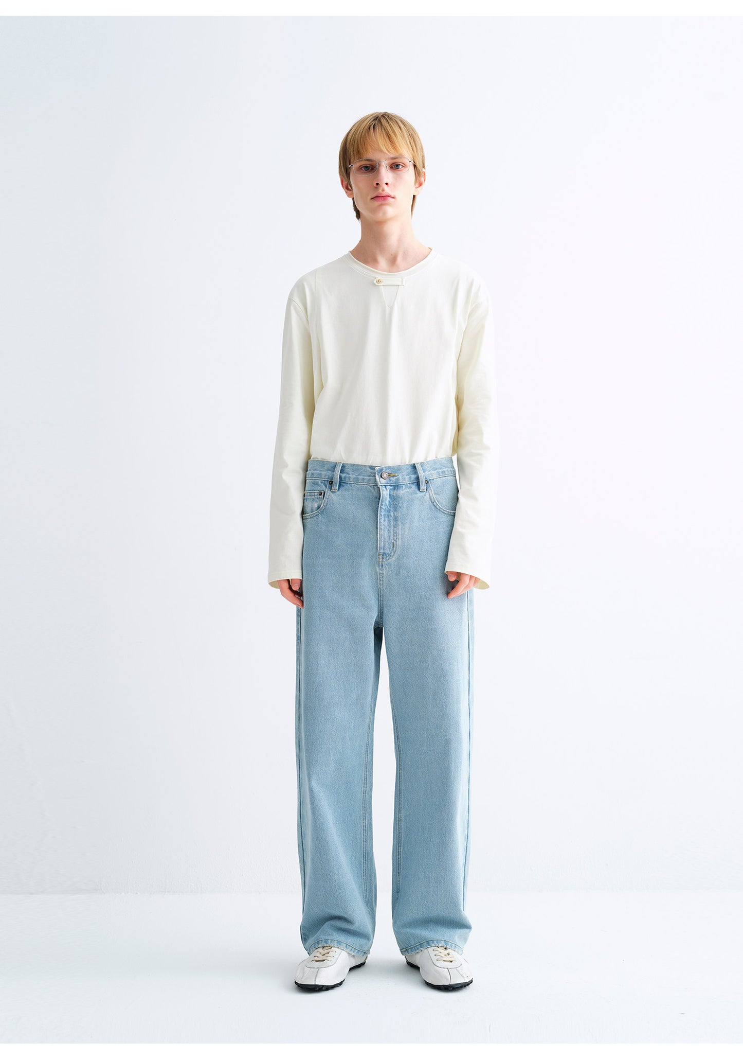 Single-Button Design Basic T-Shirt