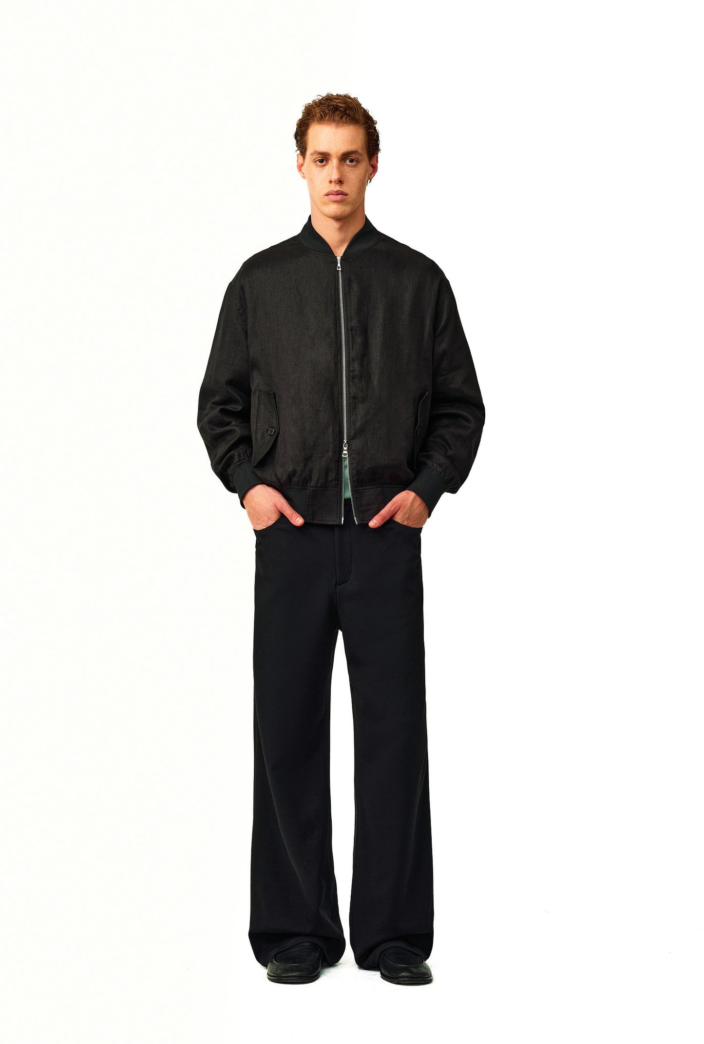 Lightweight bomber jacket