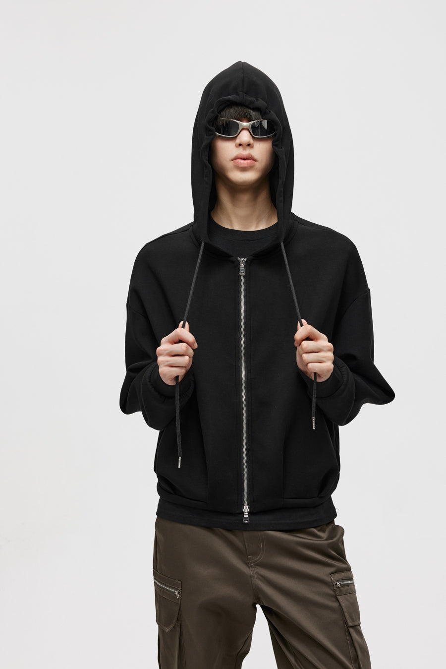 Pleated Air Layer Hooded Sweatshirt