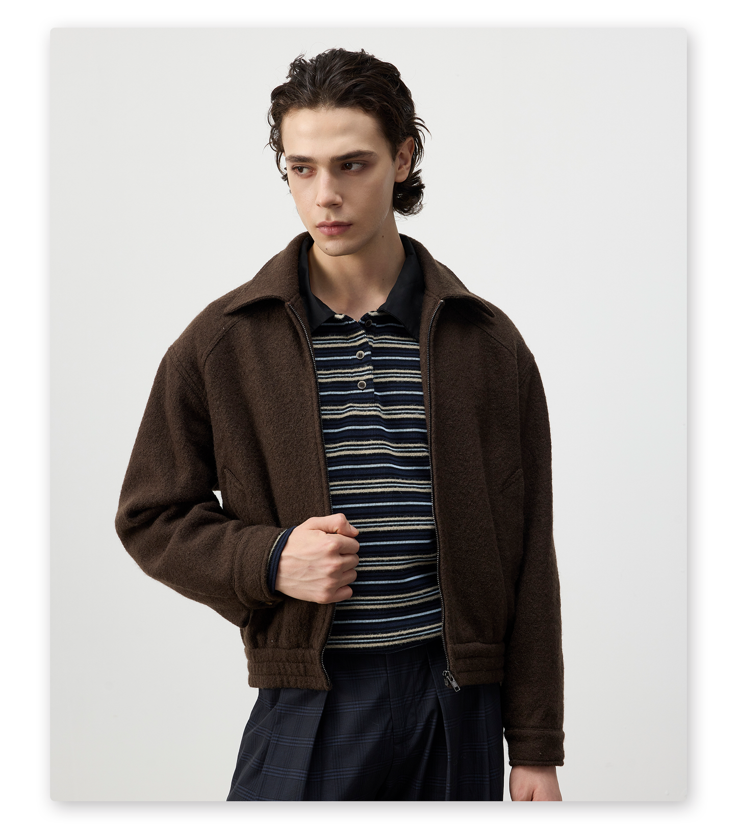 Short-length wide jacket