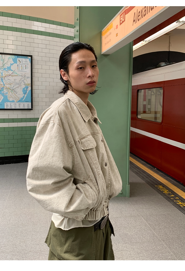 Tank-top-style messenger jacket