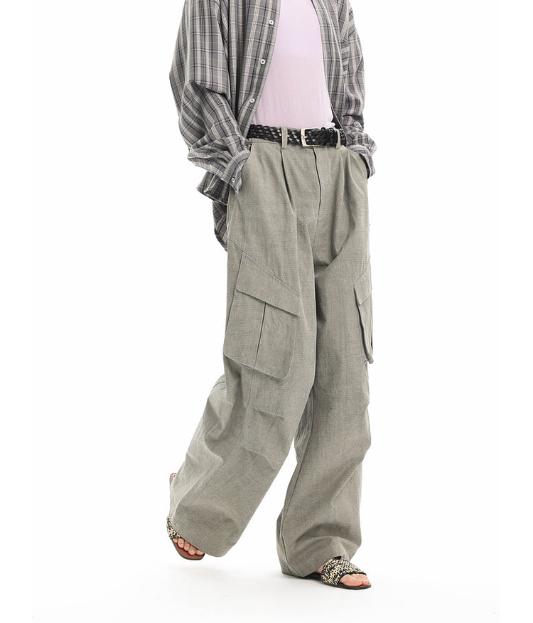 Diagonal pockets Casual pants