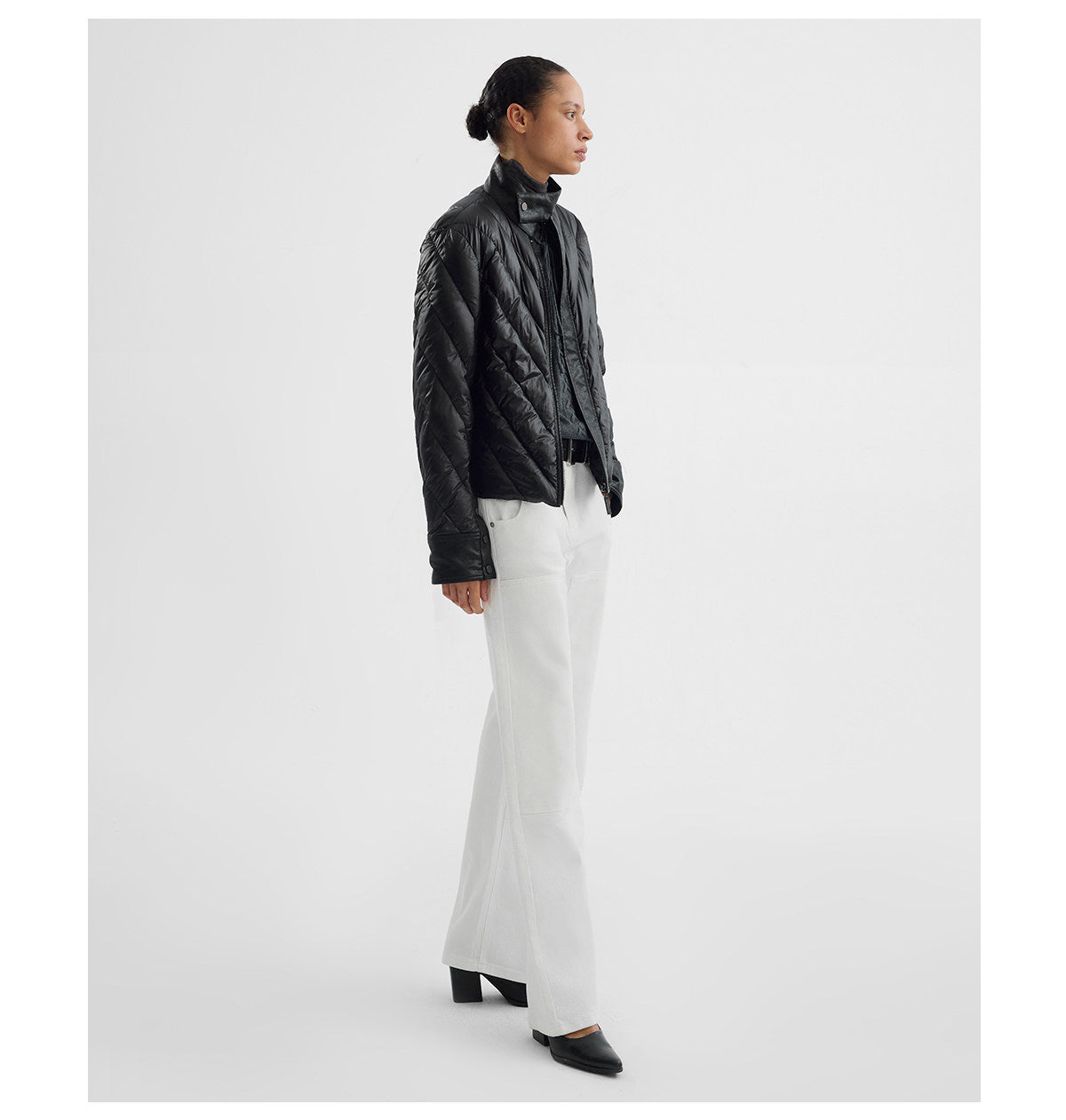 Stitched Radius-Pattern Quilted Down Jacket