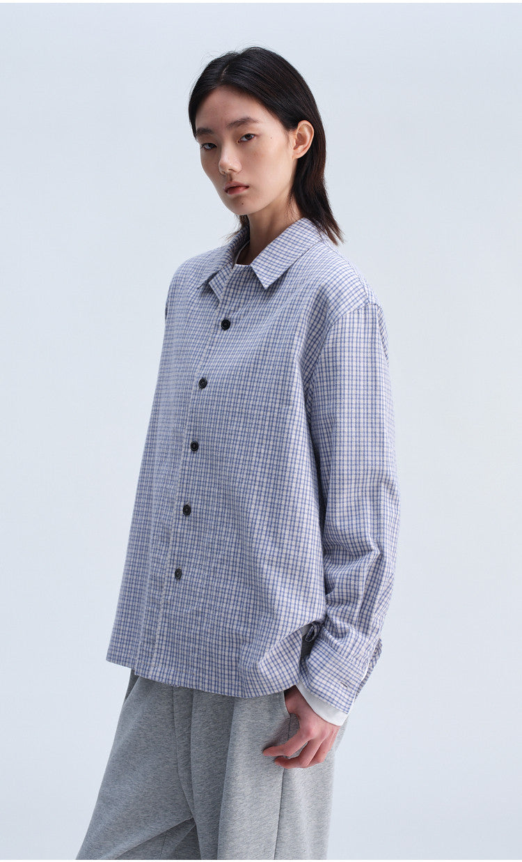 Casual Check Shirt with a Relaxed Fit