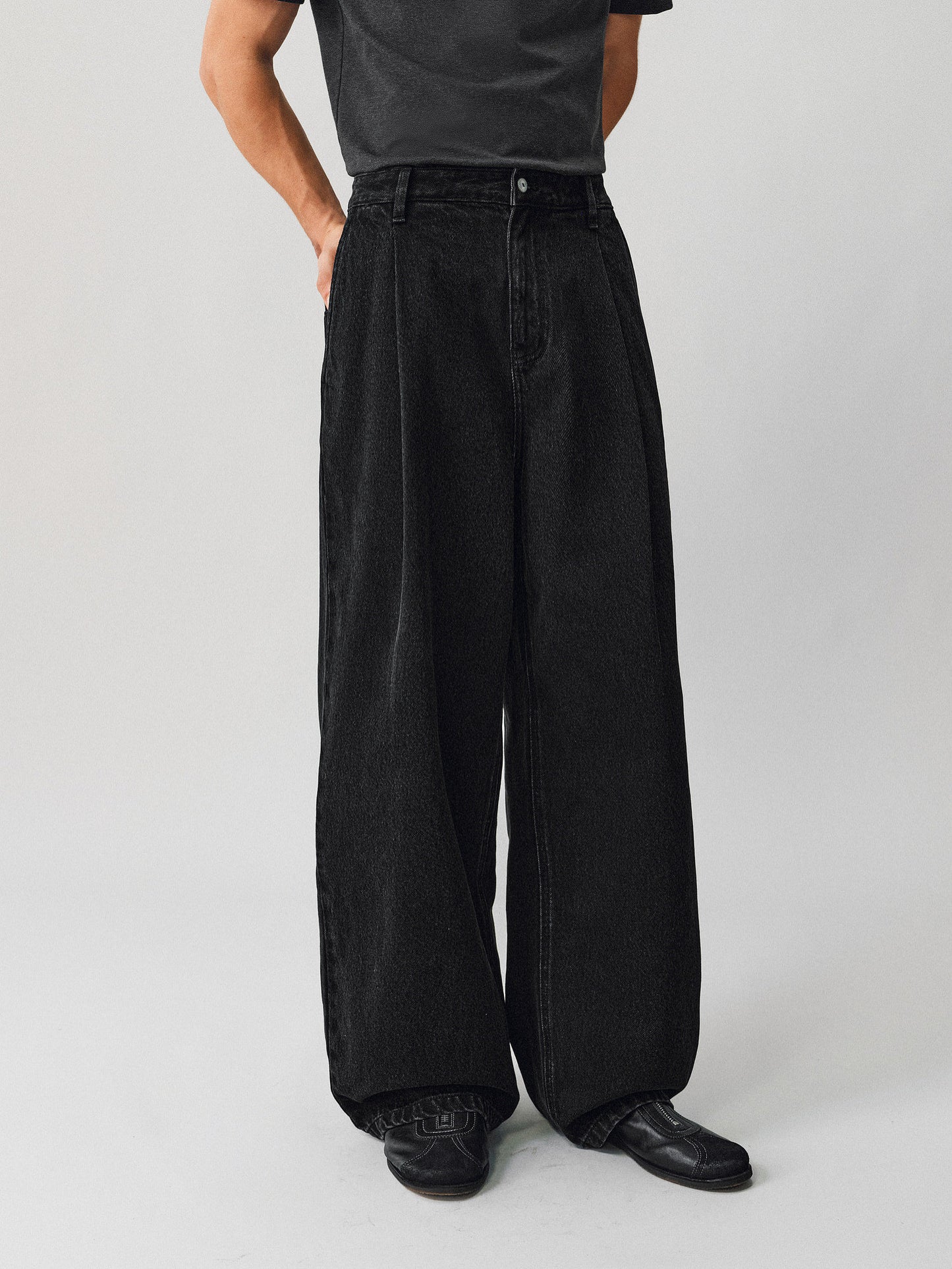Retro Snowflake Wash Black Denim Pants