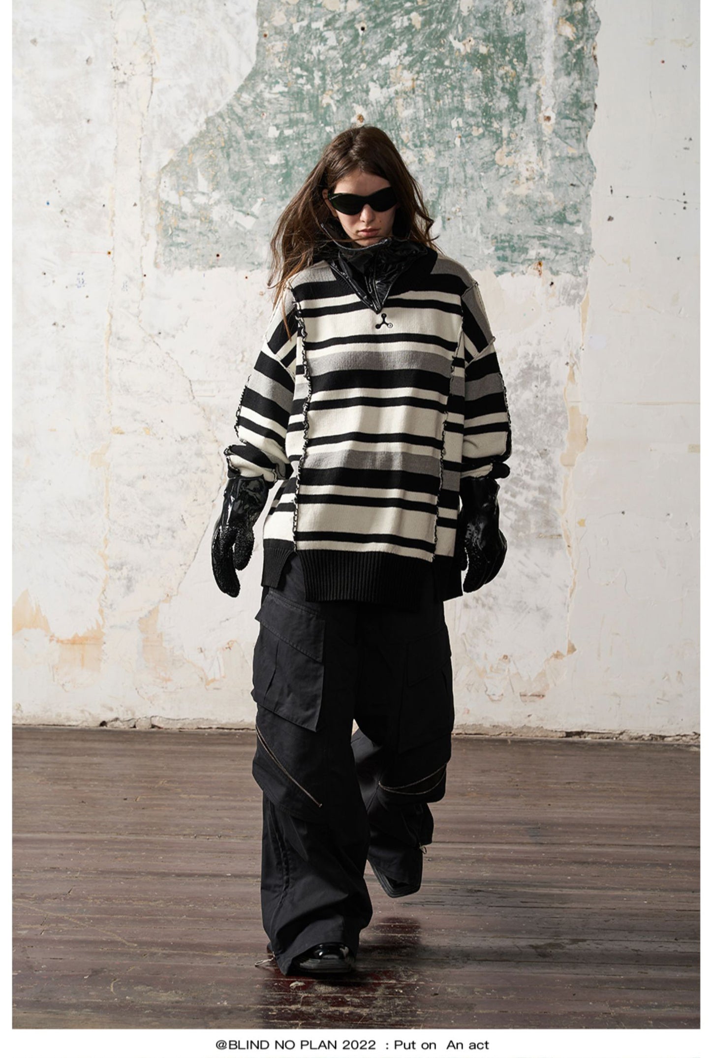 Multi-Zipper Casual Pants