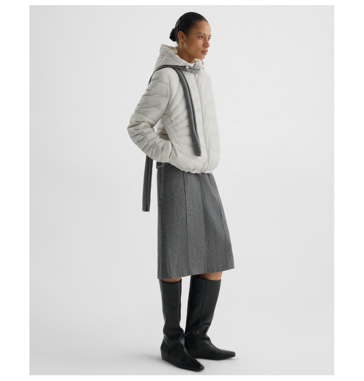 Embossed Straight-Line Quilted Down Jacket