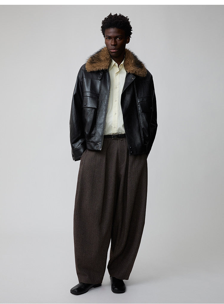 Detachable fur collar bomber jacket