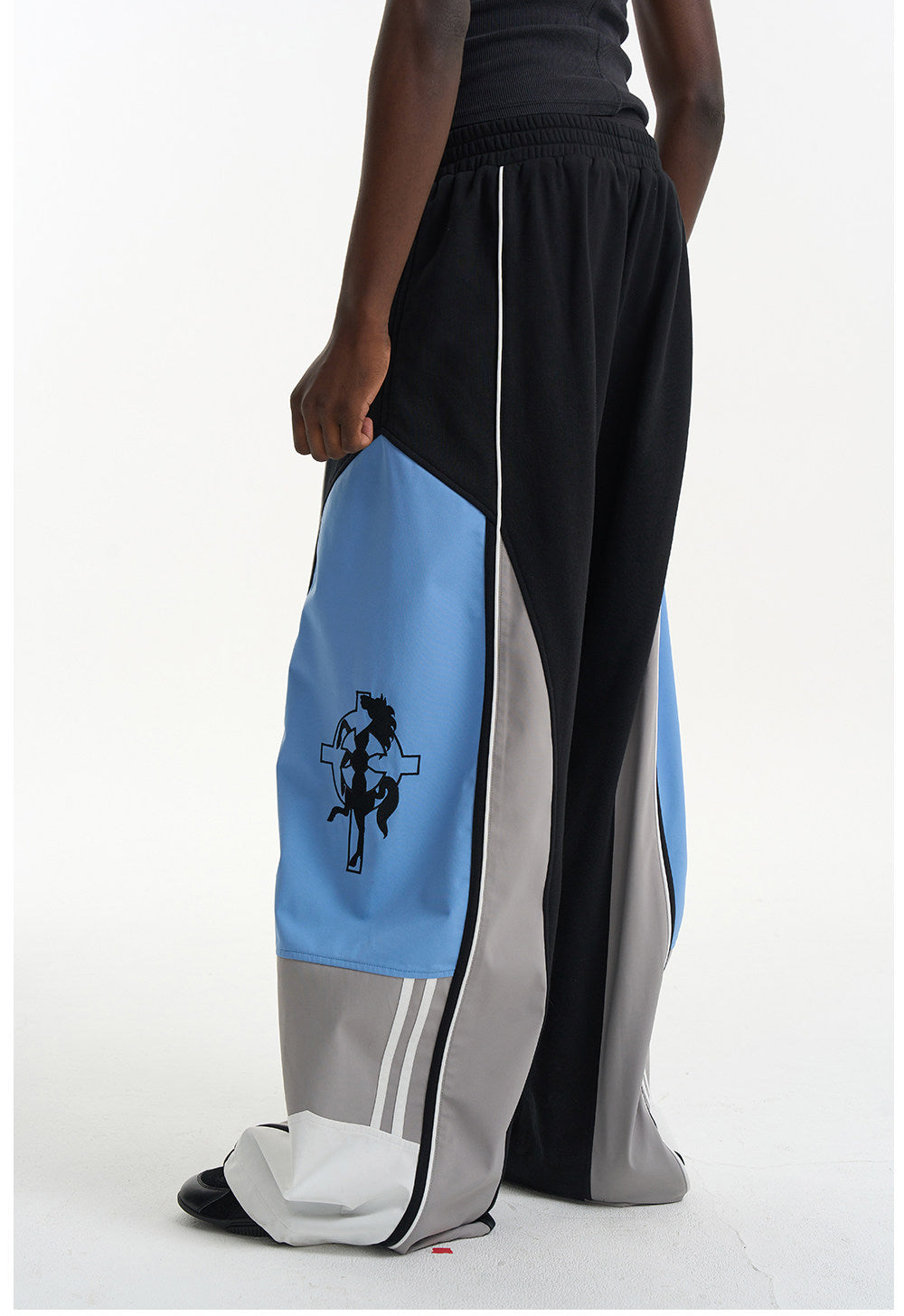 Embroidered Sporty Casual Pants