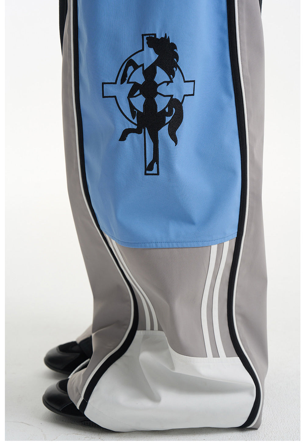 Embroidered Sporty Casual Pants