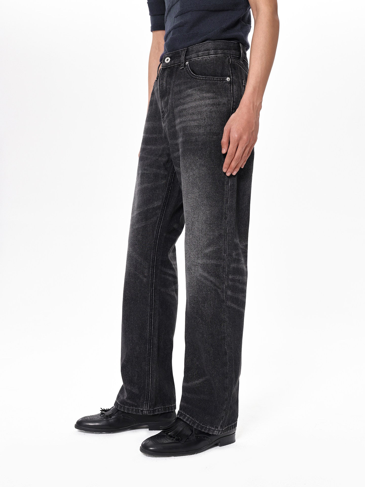 Vintage-Style Washed Slim-Fit Jeans