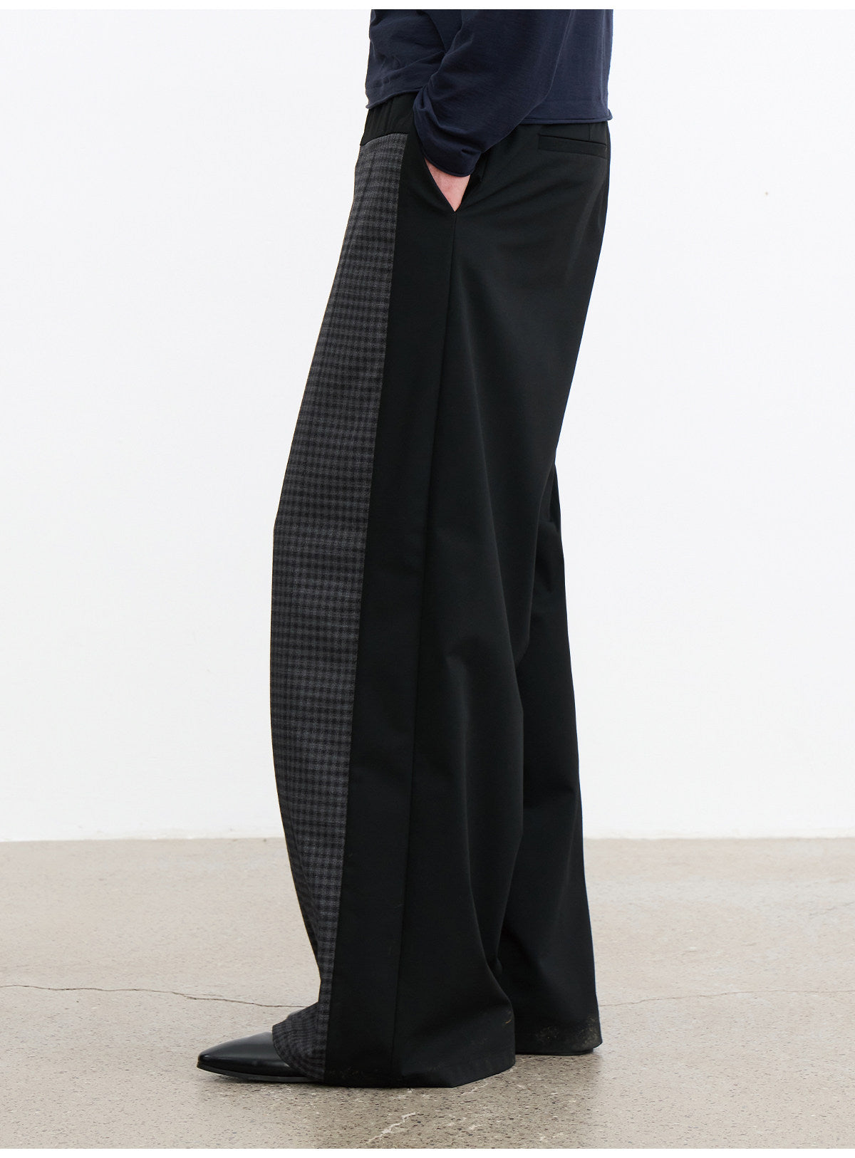 Checkered Color-Blocked Loose-Fit Casual Pants