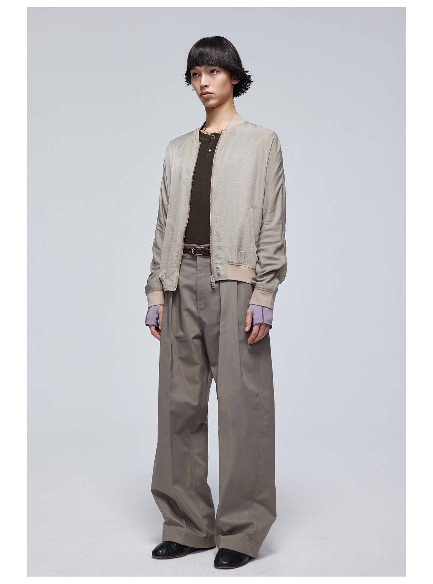 Pleated slim straight slacks pants