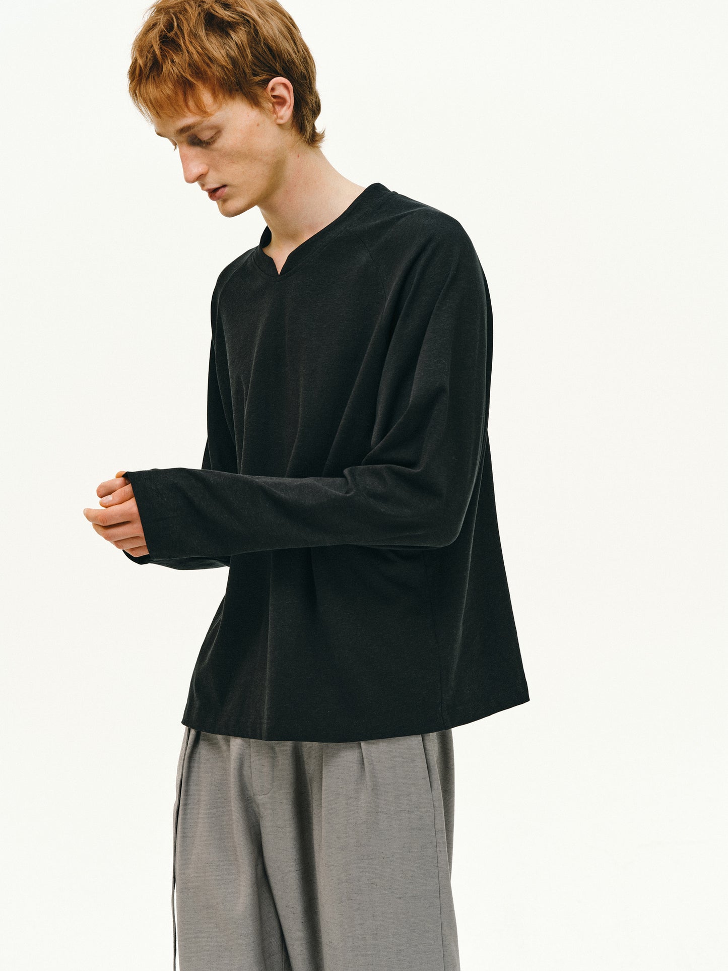 Linen-Blend V-Neck T-Shirt