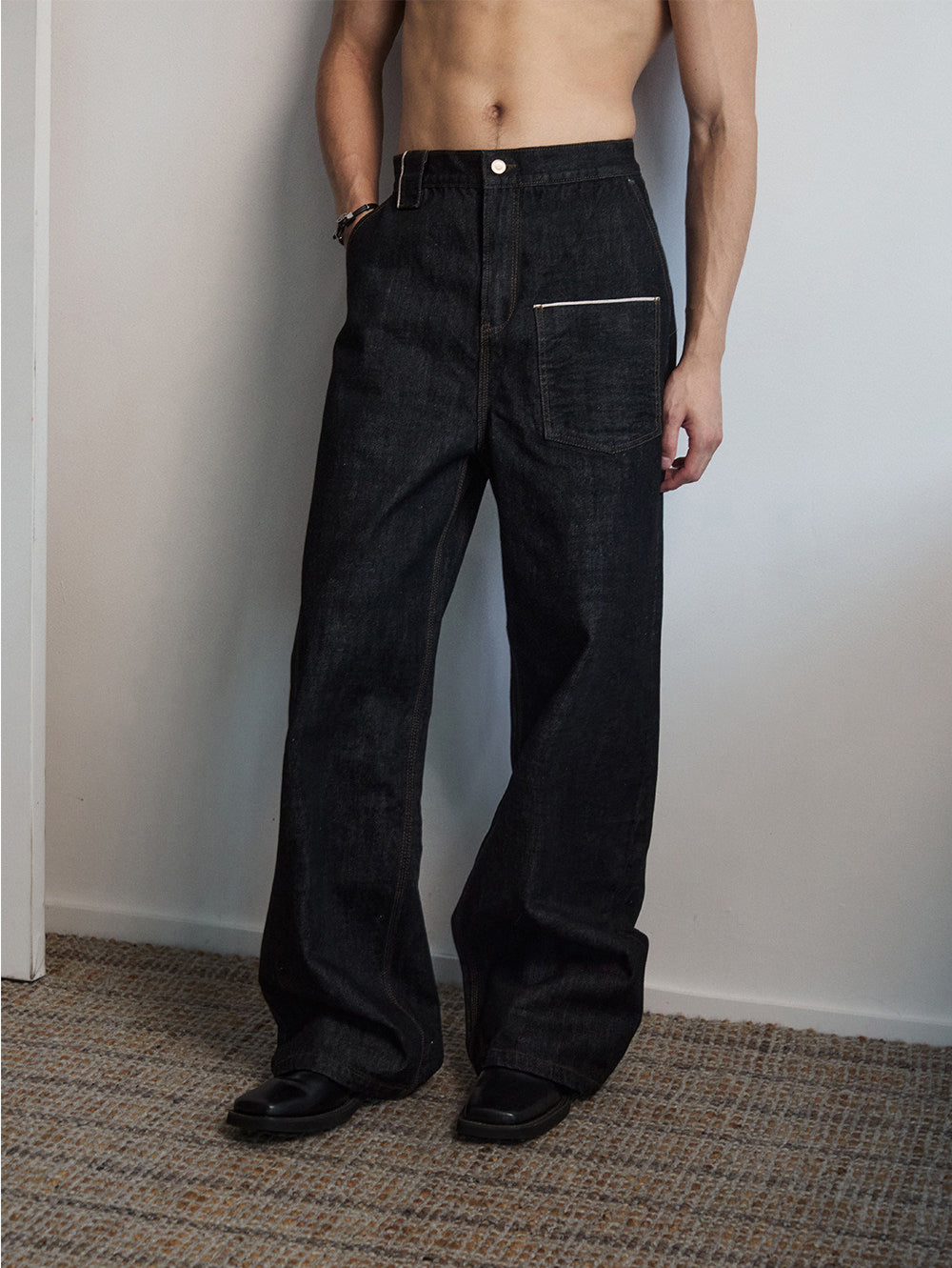 Single-Pocket Denim Pants