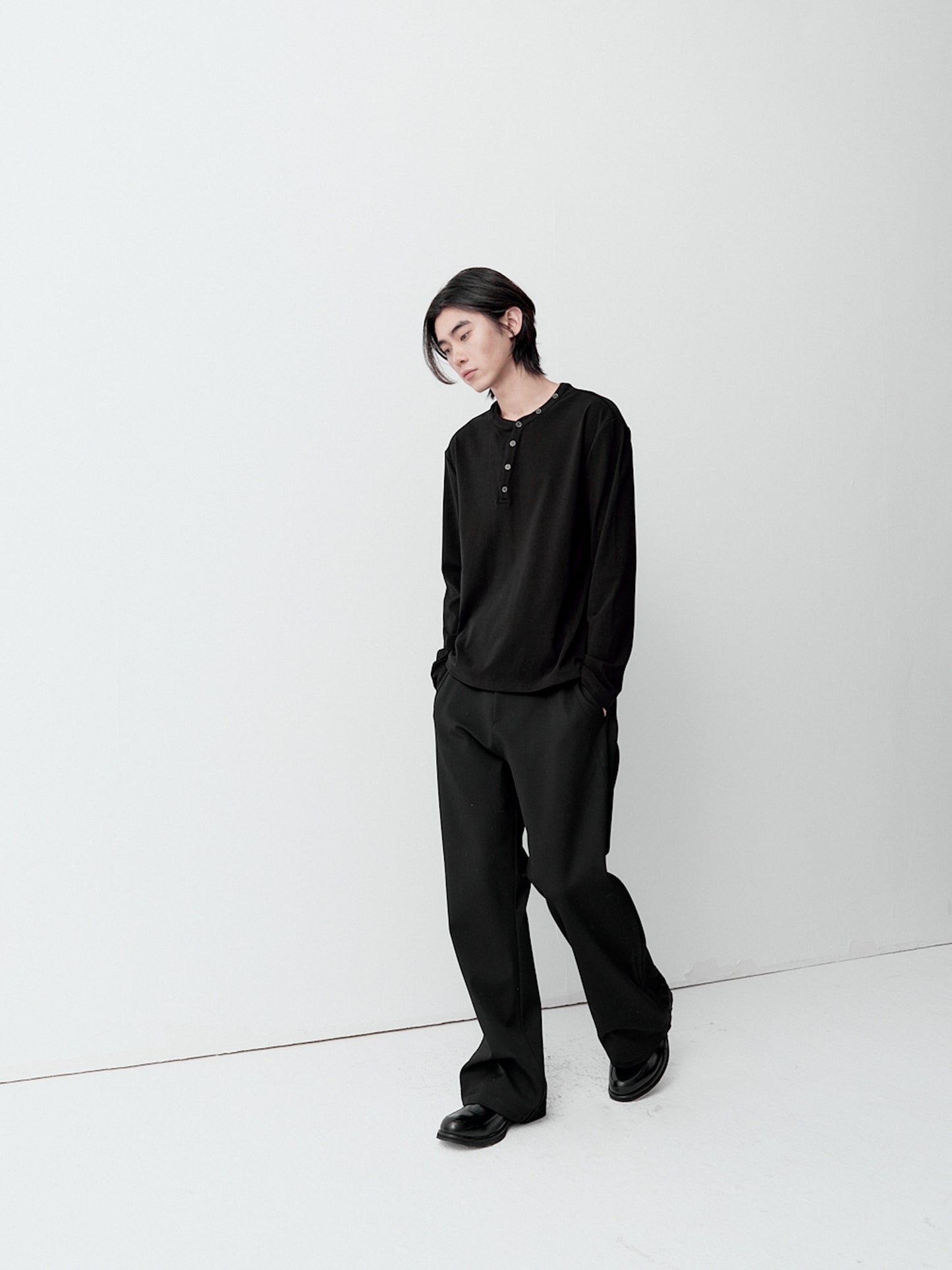 Distressed Henry-Neck T-Shirt