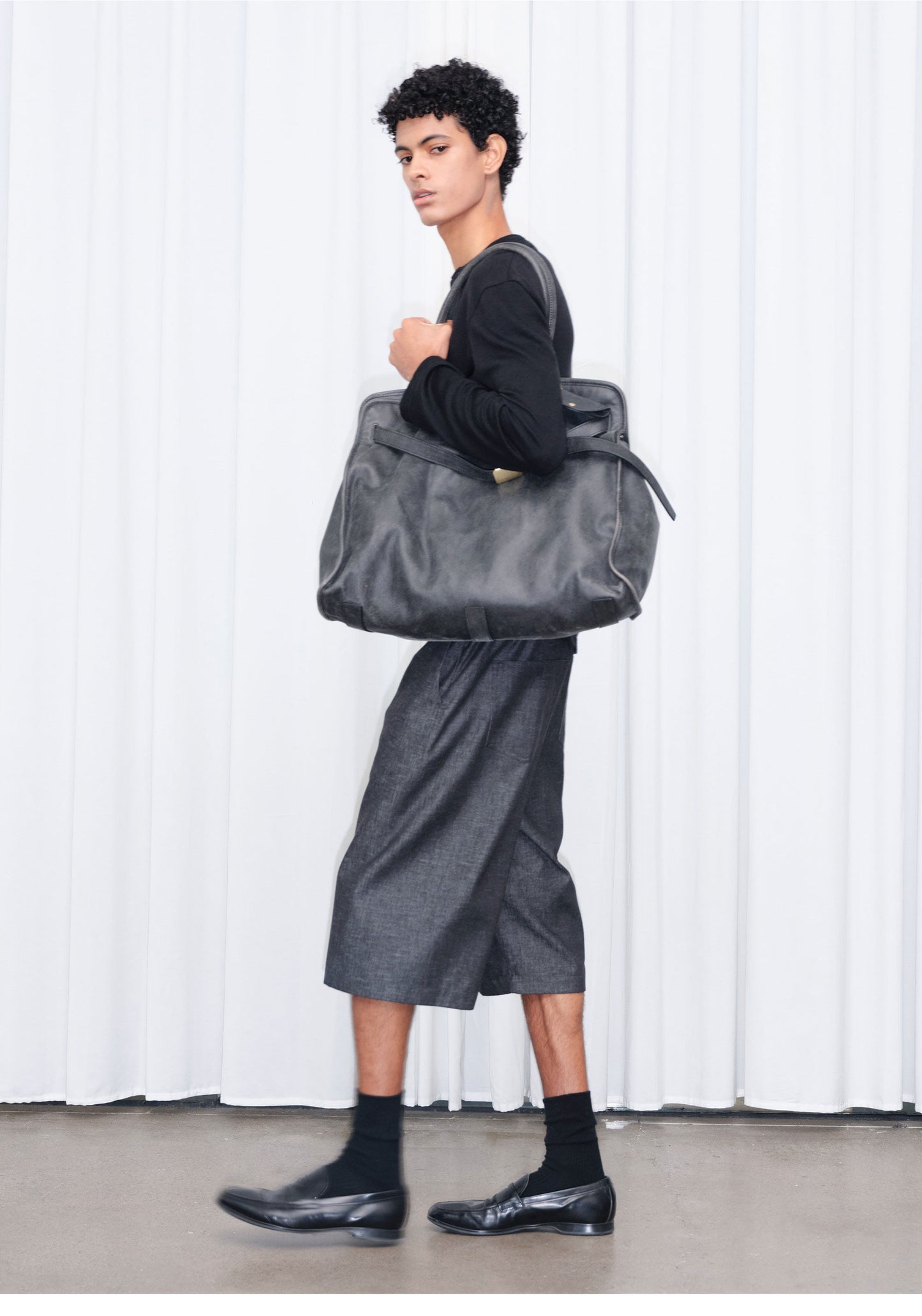 Relaxed-Fit Mid-Length Shorts