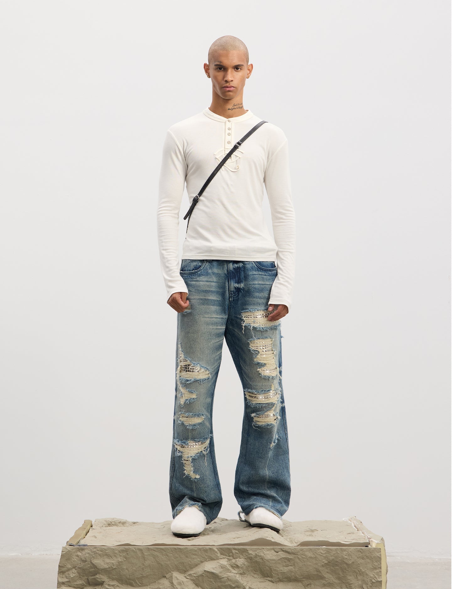 Iron-finished Straight Flare Jeans